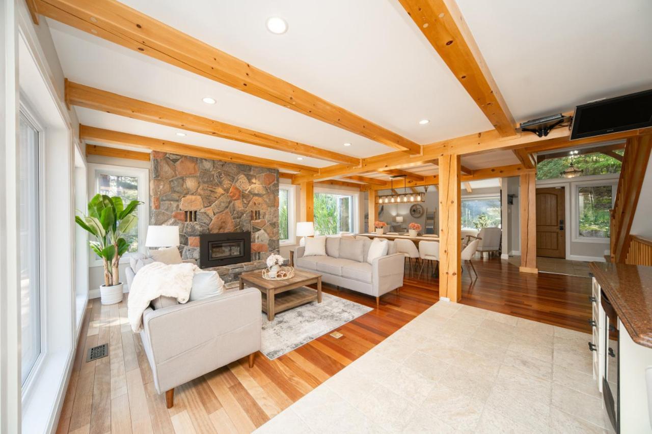 Muskokawaterfront Pooltable 98Tv 6Acres Villa Huntsville Exteriör bild